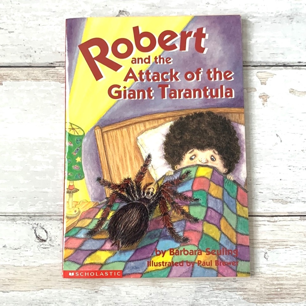 Robert & the Attack of the Giant Tarantula Children’s Halloween Book Kids NEW